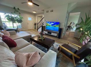3381 Arbor Gardens Ct, Bridgeton, MO 63044