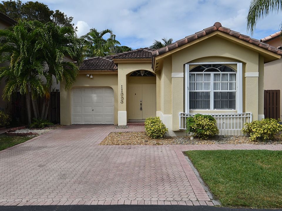 1st image of 11333 NW 50th Ter