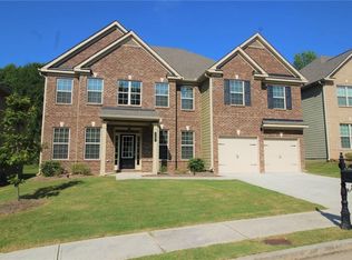 3593 Woodshade Dr, Loganville, GA 30052
