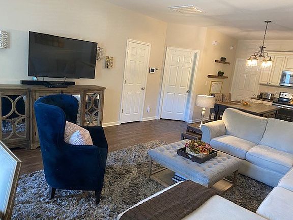 2nd image of 639 Glade Fern Way