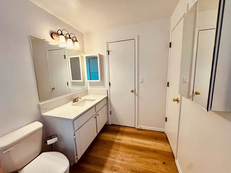 3807 Paseo Del Prado — Photo 24