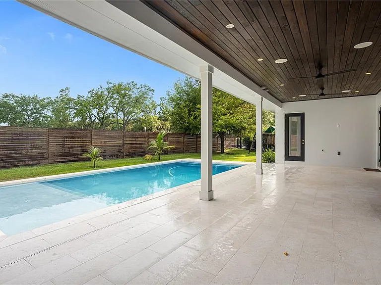 1814 Barker Dr — Photo 6