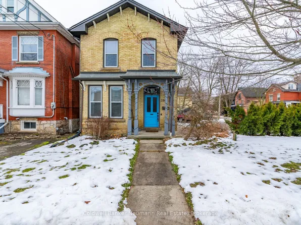394 Woolwich St, Guelph, ON N1H 3W7