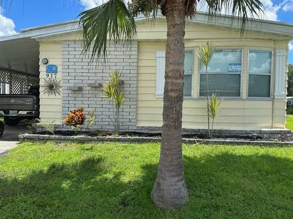 7000 20th St Lot 917, Vero Beach, FL 32966