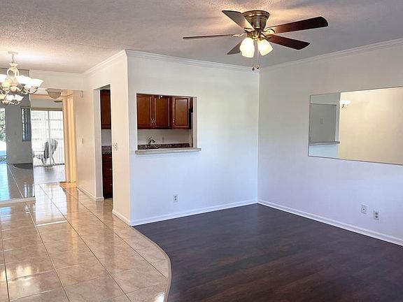 2nd image of 106 Windsor E