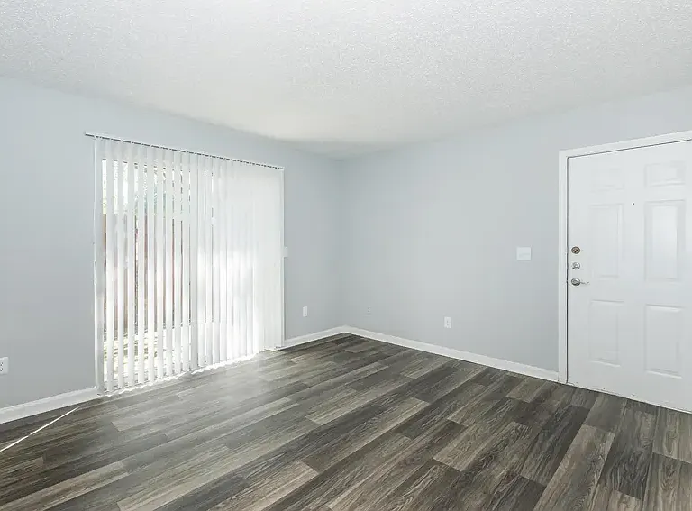 Centerville Pointe Apartments — Photo 18