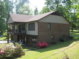 541 McCray Rd, Burlington, NC 27217