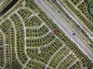Hampshire Cir, North port, FL 34288