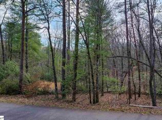 324 Cherokee Hills Dr, Pickens, SC 29671