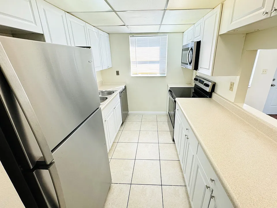 1950 N Congress Ave #403-1-1