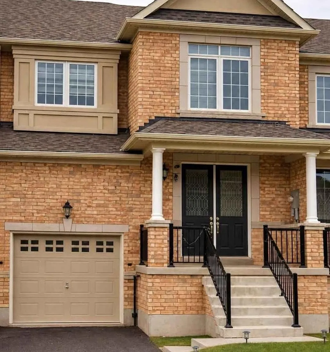 3 bed, $3,299 — Photo 1
