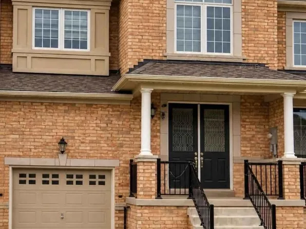 6 Beasley Grv, Hamilton, ON L9K 0J7