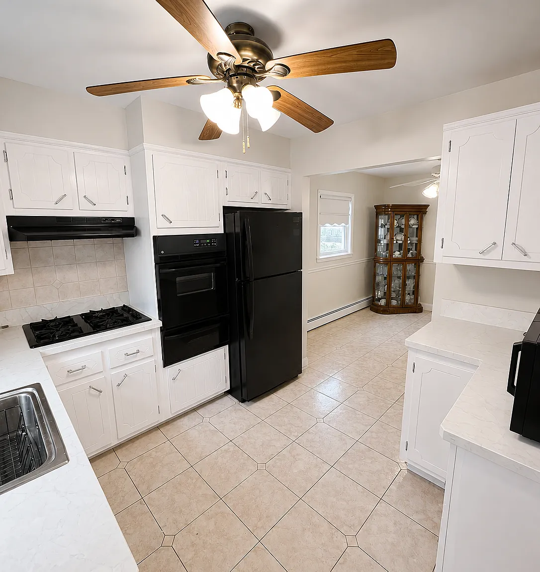 3 bed, 1330 sqft, $3,500 — Photo 3