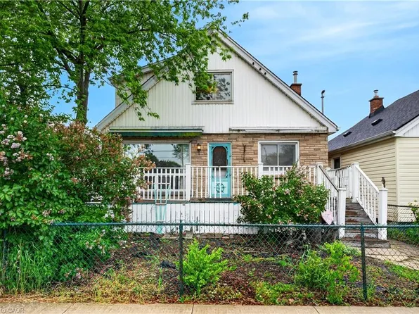 447 Melvin Ave, Hamilton, ON L8H 2L6