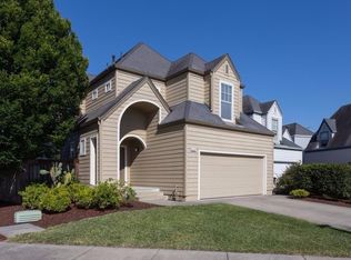 2352 Roberta Ln, Santa Rosa, CA 95403