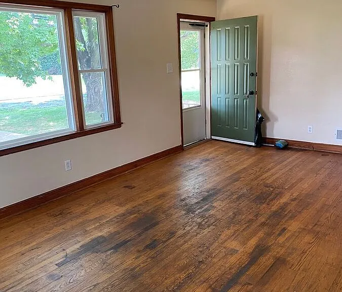 3713 Colonial Ave — Photo 2