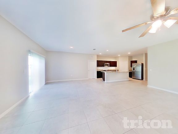 3rd image of 2996 Neverland Dr