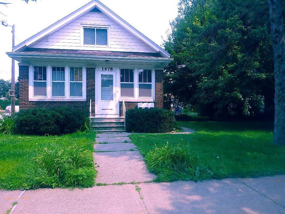 1st image of 1478 Dale St N