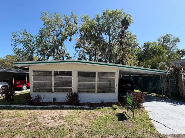 2 Red Coach Ct, South Daytona, FL 32119