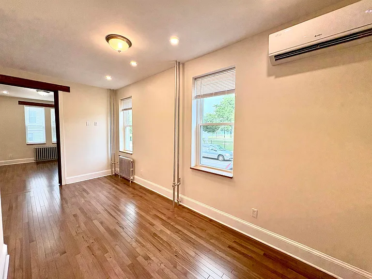 272 Hancock Ave #A — Photo 3