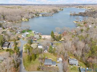 364 Poplar Dr, Louisa, VA 23093