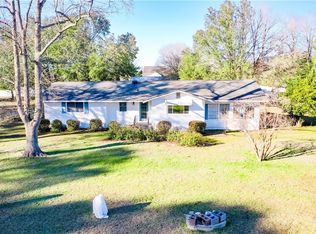 775 Pleasant Acres Rd, Waycross, GA 31503