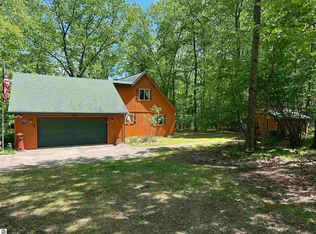 4781 Teaberry Ln, Farwell, MI 48622