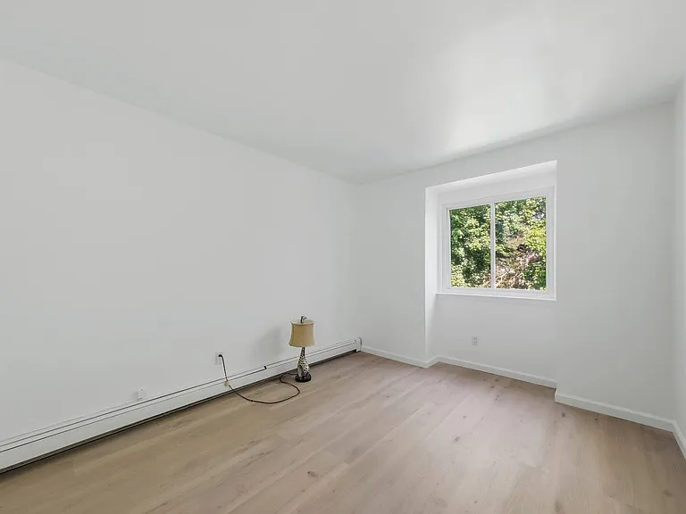 206 Chrystal Dr — Photo 15