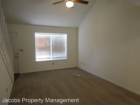 3rd image of 3521 Prescott Dr