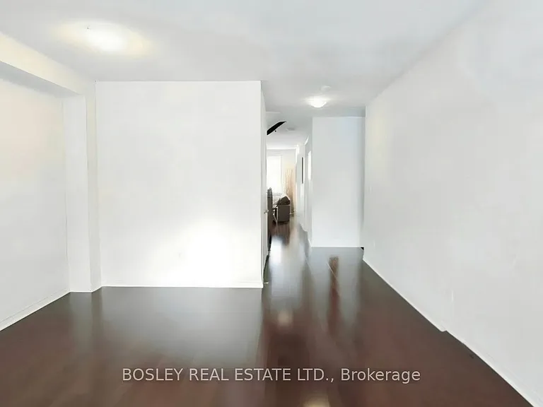 303 Humphrey St — Photo 2