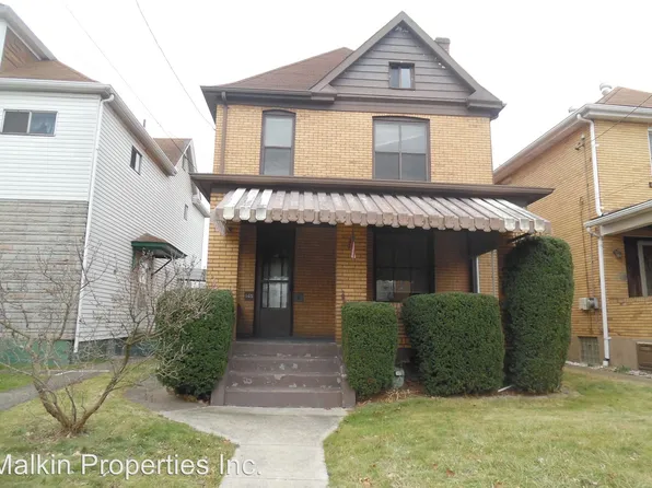 145 W Larkspur St, Homestead, PA 15120