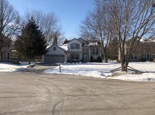 240 Westridge Blvd, Bartlett, IL 60103