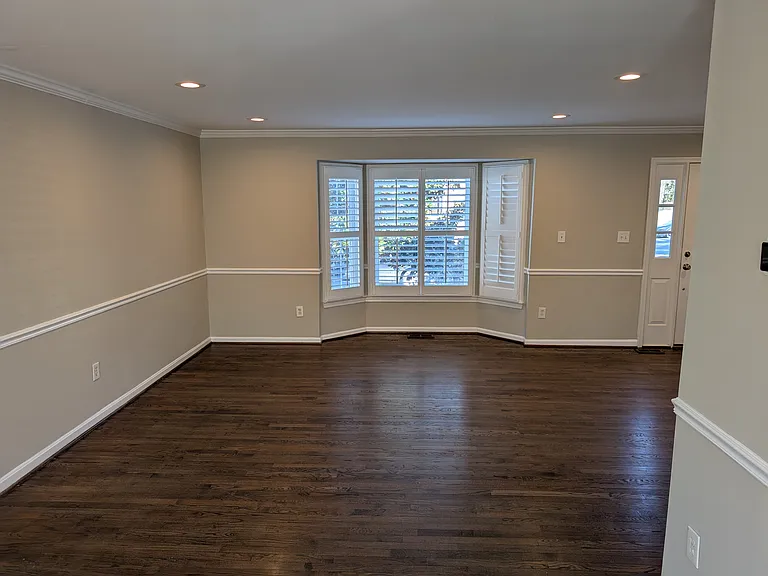 16004 Kings Mountain Rd — Photo 12