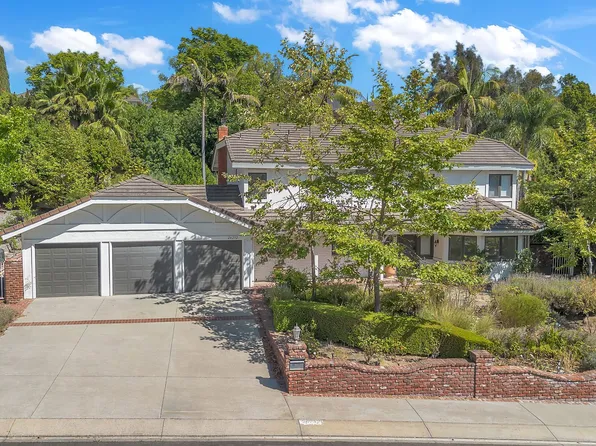 26232 Glen Canyon Dr, Laguna Hills, CA 92653