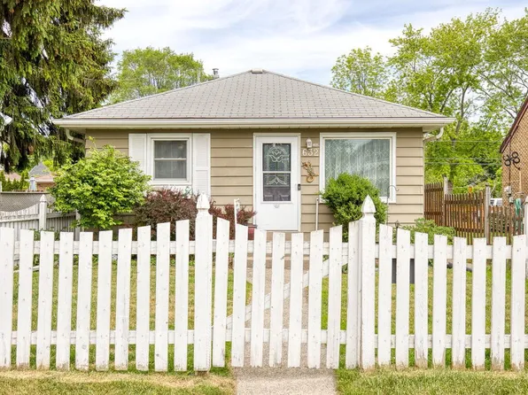 632 Park AVENUE, South Milwaukee, WI 53172