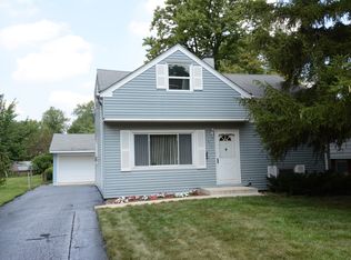416 W Woodland Ave, Lombard, IL