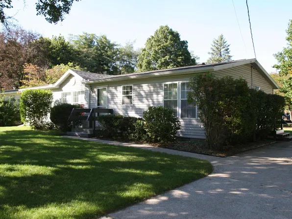 508 W Saint Joseph St, Bristol, IN 46507