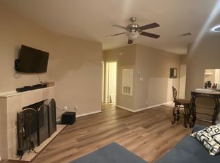 430 Lindsey St APT B1, San Marcos, TX 78666