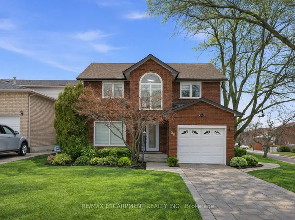 108 Greenshire Dr, Hamilton, ON L9C 7G5