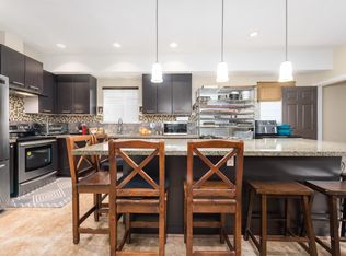 22106 Lemon Ave, Richmond, BC V6V3C4