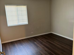 311 Gregory St, Aurora, IL 60504