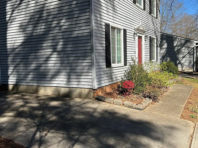3304 Joanne Dr — Photo 15