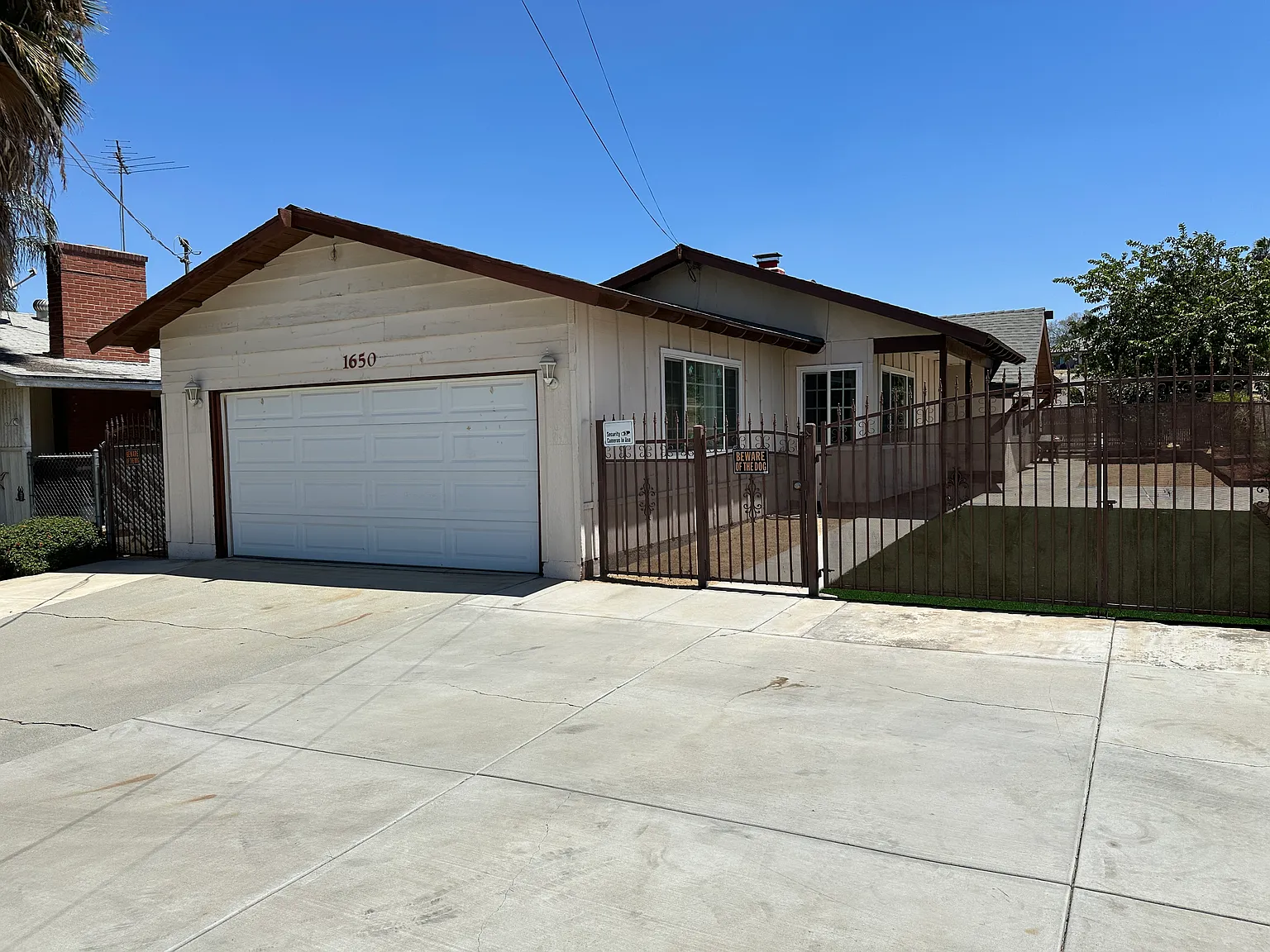 3 bed, 1152 sqft, $2,950 — Photo 1
