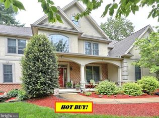 1830 Ohara Ln, Middletown, PA 17057