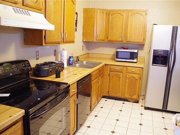 4th image of 2637 Bamberry Dr