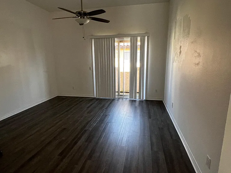 1380 E Washington Ave #40 — Photo 20
