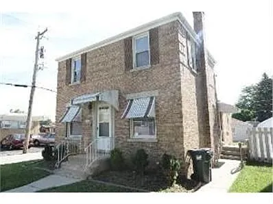 215 Geneva Ave photo 1