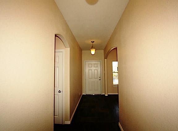 5th image of 420 Stonecreek Dr