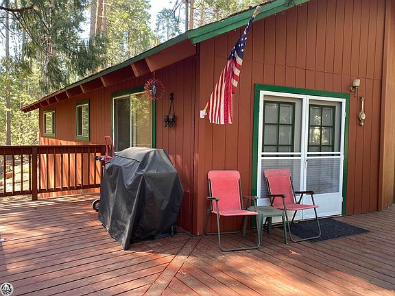 5th image of 22340 N Tuolumne Rd