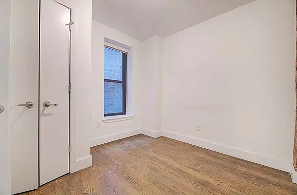 Rented by REAL New York | media 11